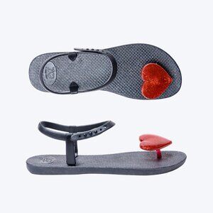 ZHOELALA – Sandals Comfort "BIG LOVE" • Deep Black/Fiery Red Heart